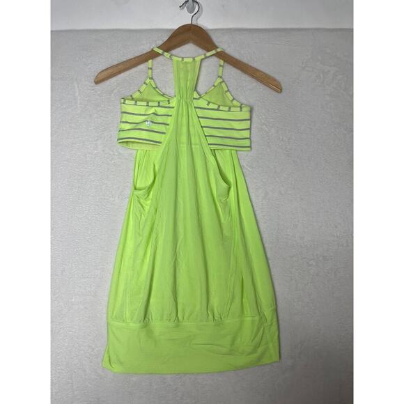 Lululemon No Limits Tank Neon Yellow Shelf Bra Top Striped Activewear Yoga sz 4 - Picture 3 of 6